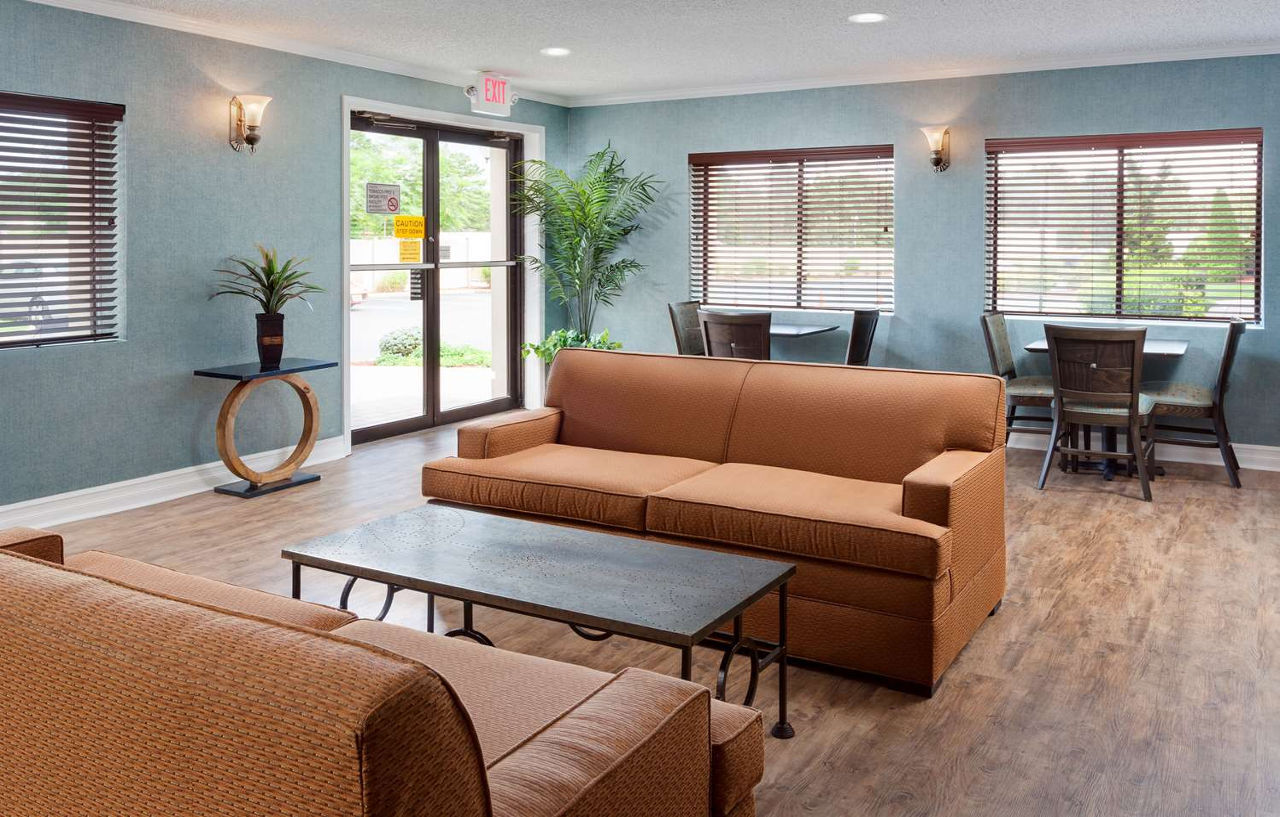 Best Western Leisure Inn Lakewood Luaran gambar